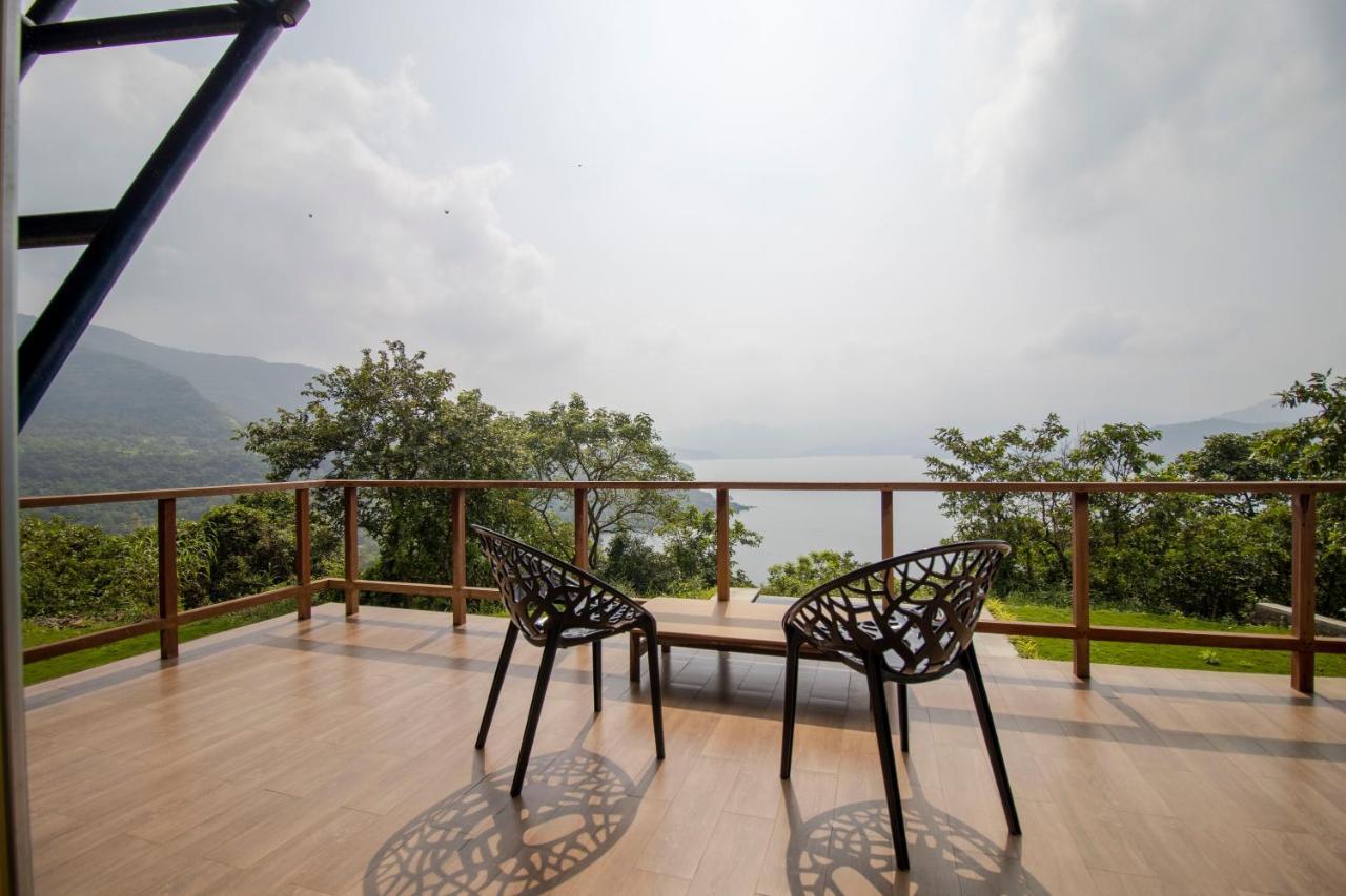 Saffronstays Solasta, Mulshi - Infinity Pool Villa With Mulshi Dam Views Exterior photo